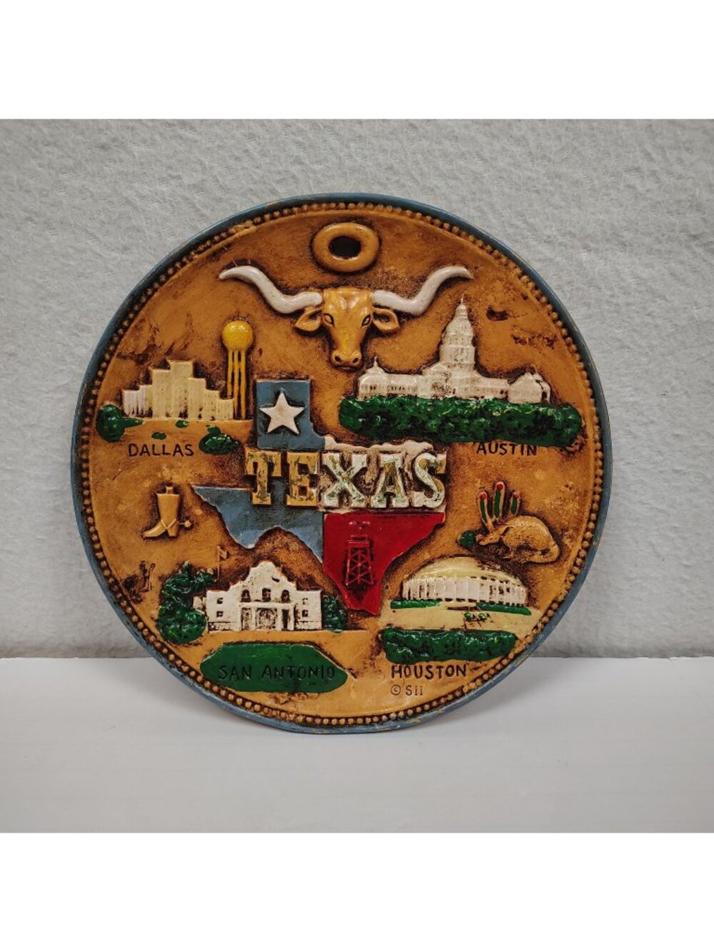 Molded Texas Souvenir Wall Plate 7.5" Decor Longhorn Houston Austin